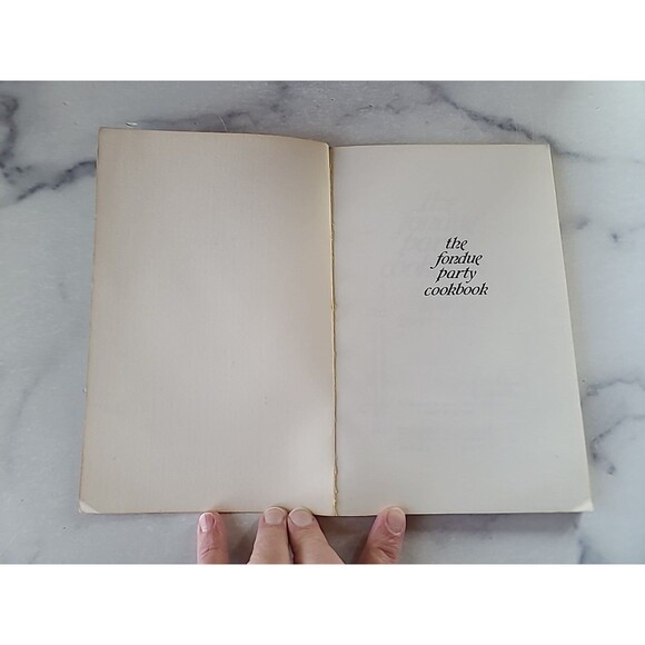 The Fondue Party Cookbook By Beth Merriman Paperback - Picture 2 of 10